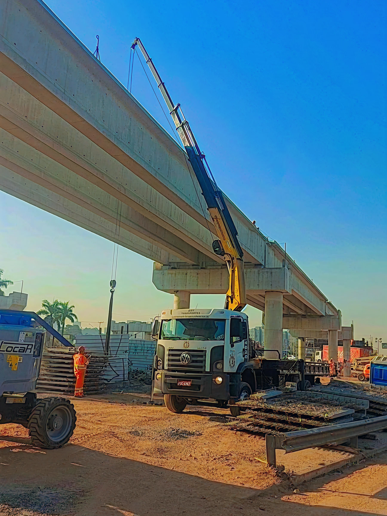 ART Transportes - Conheça nosso trabalho - Locação de Caminhão Munck