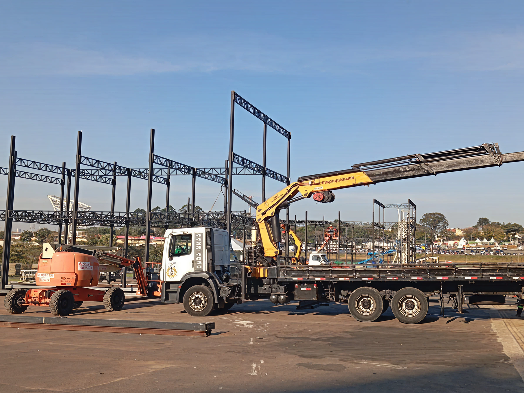 ART Transportes - Conheça nosso trabalho - Locação de Caminhão Munck