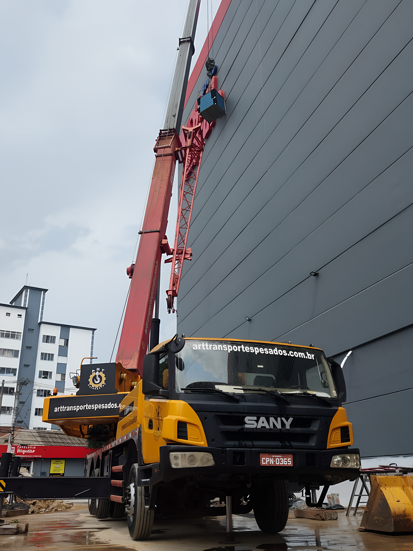 ART Transportes - Conheça nosso trabalho - Locação de Guindaste